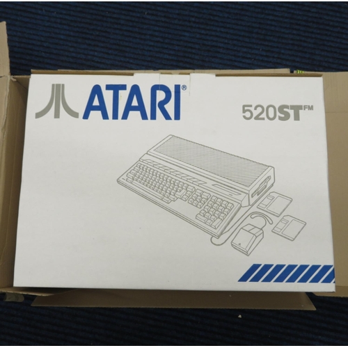 138 - Atari 520ST with box