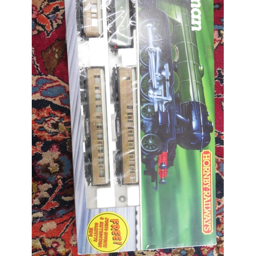 220 - Hornby Flying Scotsman electric train set