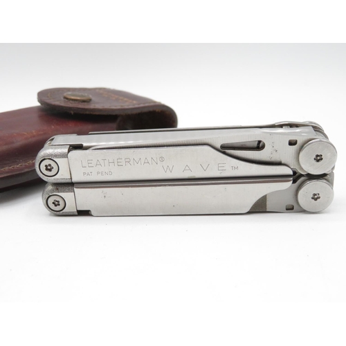 49 - Leatherman Wave penknife with leather holster