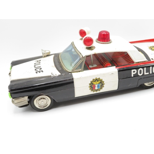 80 - Japanese tin plate Police car 11