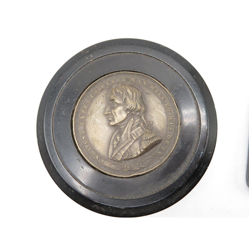 91 - Snuff box containing a medal stating 'England Expects Every Man Will Do His Duty' and on reverse 'Sh... 