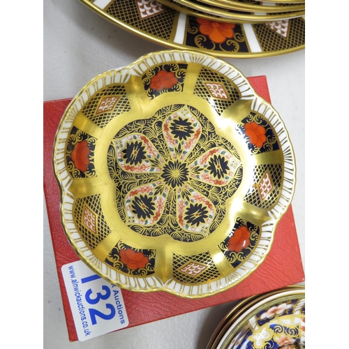 132 - Collection of 4x Royal Crown Derby 1128 pin dishes