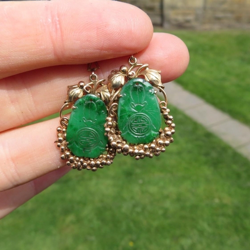 292 - Beautifully made set of HM 14ct gold and green jade earrings 7.9g