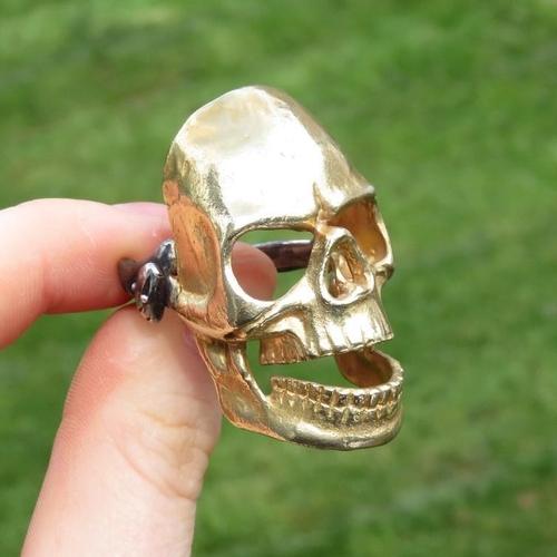 1 - Large Masonic antique gold and silver skull ring memento mori  18.3g size T