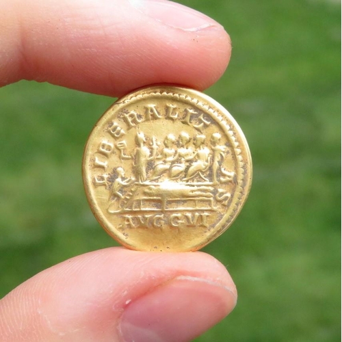 3 - Gold Roman Aureus coin Septimius Severus  7g