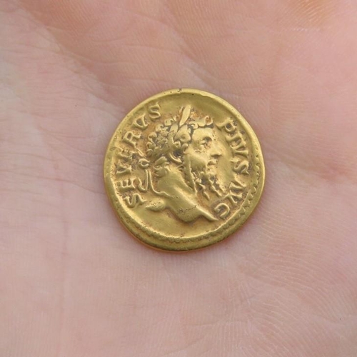 3 - Gold Roman Aureus coin Septimius Severus  7g