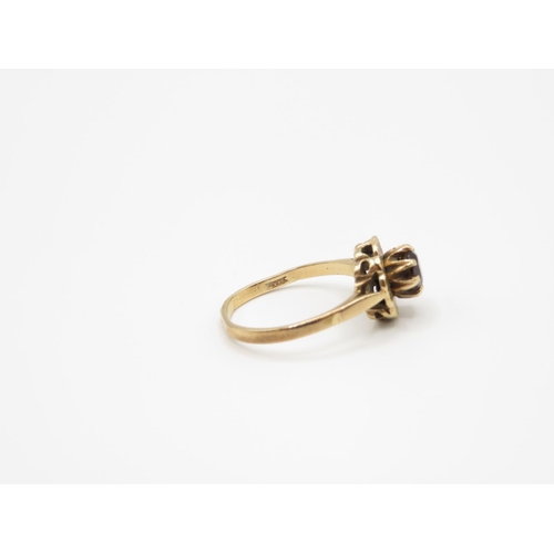 106 - 9ct gold and garnet ring  size L  2g