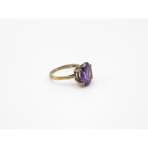 107 - 9ct gold amethyst ring size K  2.8g