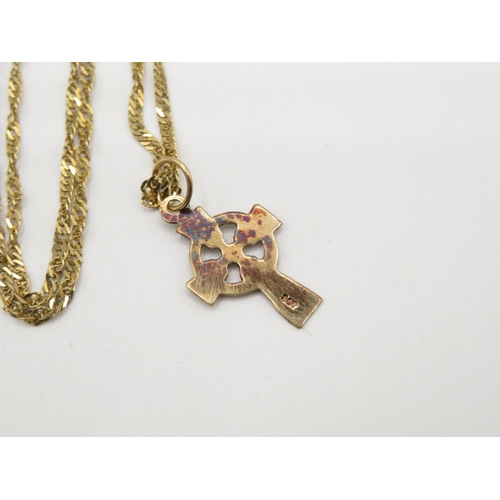111 - 9ct gold chain and Celtic cross pendant