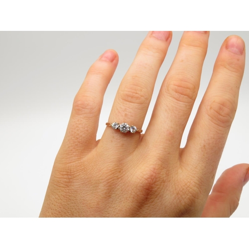 112 - 9ct gold and CZ ring size M  1.5g