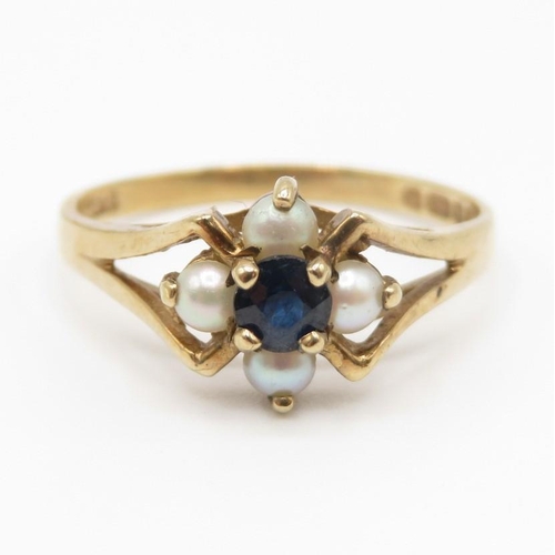 118 - 9ct gold garnet and pearl ring size J  1.2g