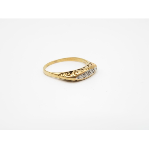 129 - 18ct gold and diamond gypsy style ring size P  2.6g