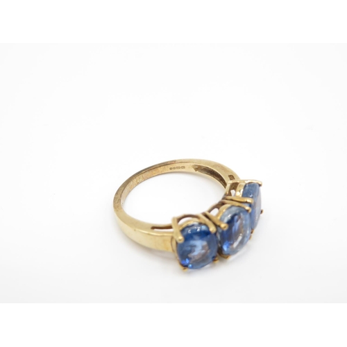 146 - 9ct gold and blue stone ring size N  3.7g