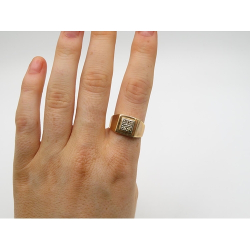 158 - 10ct gold and diamond ring size S  4.7g
