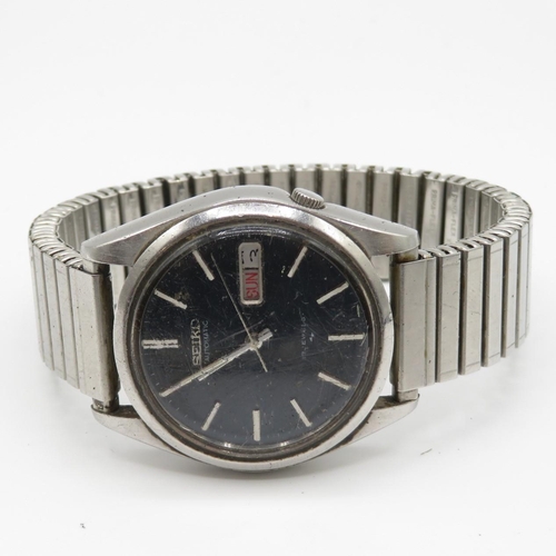 Lot 230       