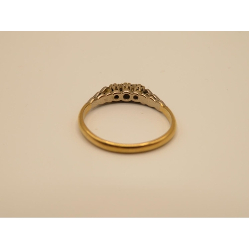 67 - 18ct and platinum diamond ring size O 2.4g