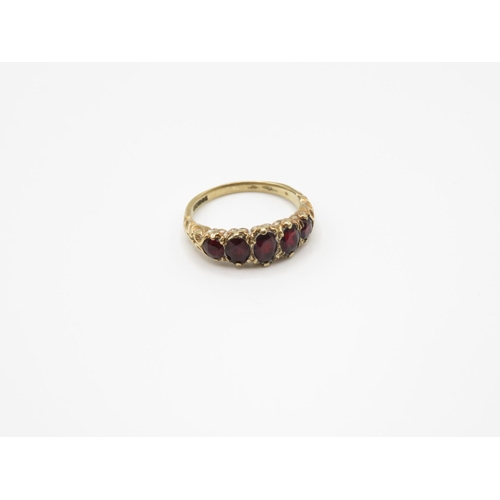 89 - 9ct gold antique garnet ring size P  3.2g