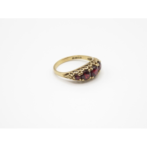 99 - 9ct gold antique gypsy set garnet ring size R 3.5g