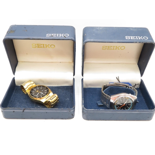 127 - 2x hand wind boxed Seiko Fives