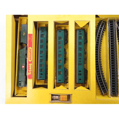 257 - TriAng TI Electric model railway boxed