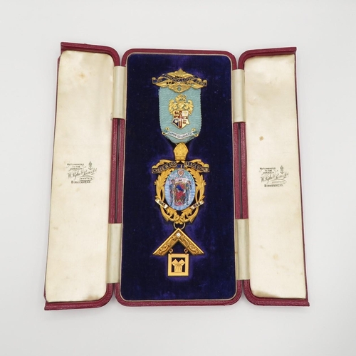 78 - 9ct gold in original leather box Masonic medal with enamel for Priory Lodge