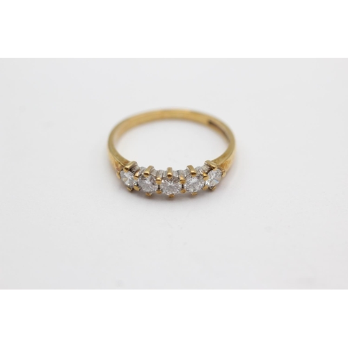 123 - 9ct gold diamond five stone ring (1.6g) Size K