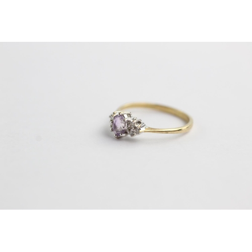 15 - 9ct gold amethyst and clear gemstone dress ring (1.4g) Size M