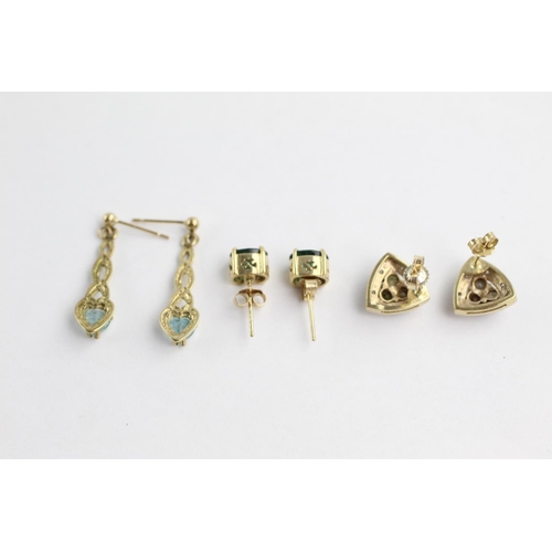 191 - 3 x 9ct gold stud earrings including diamond, topaz and tourmaline (5.8g)