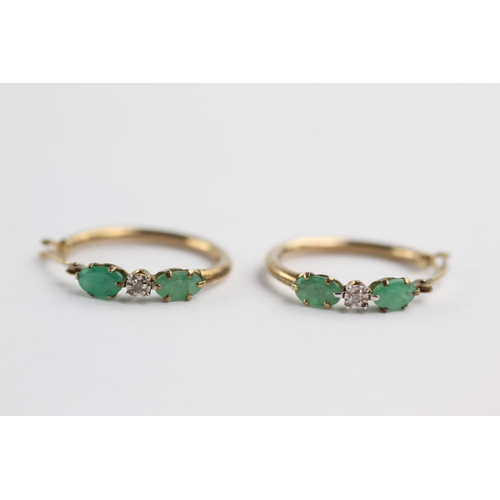 192 - 9ct gold emerald & diamond sided hoop earrings (1.1g)