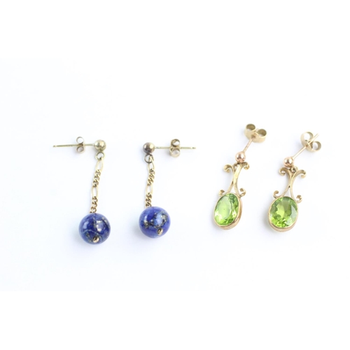 198 - 2 x 9ct gold paired gemstone drop earrings inc. lapis and peridot (5.6g)