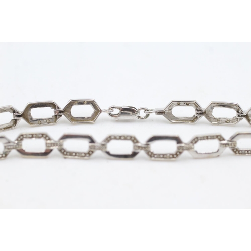 235 - 9ct white gold diamond panel bracelet (5.5g)