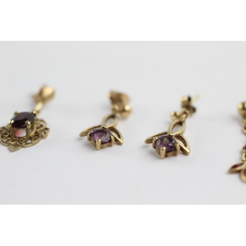 253 - 3 x 9ct gold paired gemstone earrings inc. garnet and amethyst (3.7g)