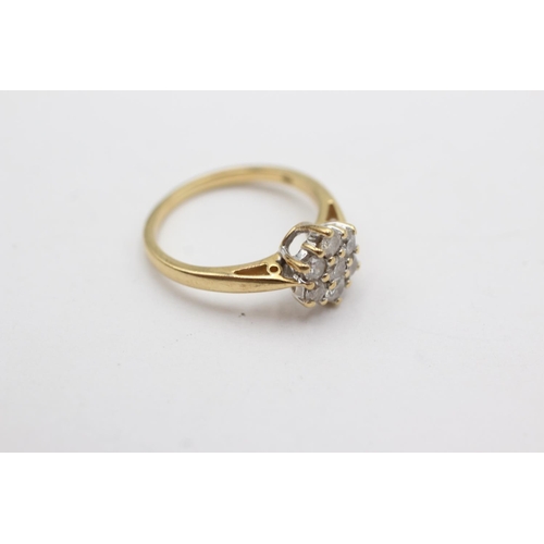 271 - 18ct gold diamond cluster ring (3.2g) Size K