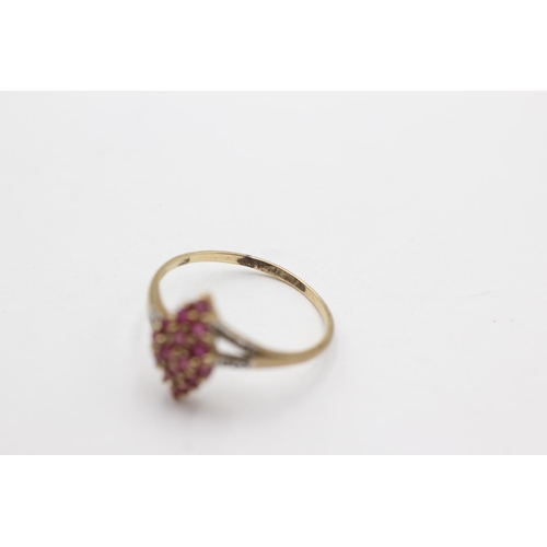 282 - 9ct gold ruby & diamond dress ring (1.4g) Size P