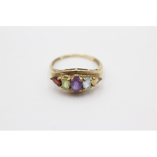 3 - 9ct gold garnet, peridot, amethyst, topaz & citrine fronted ring (2g) Size P