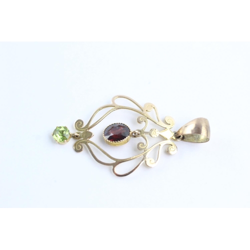 30 - 9ct gold garnet & paste lavalier pendant (2g)