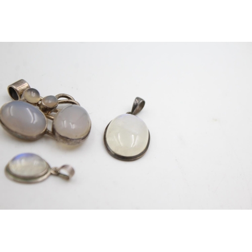 326 - 4 X Vintage Sterling Silver Moonstone Pendants (61g)