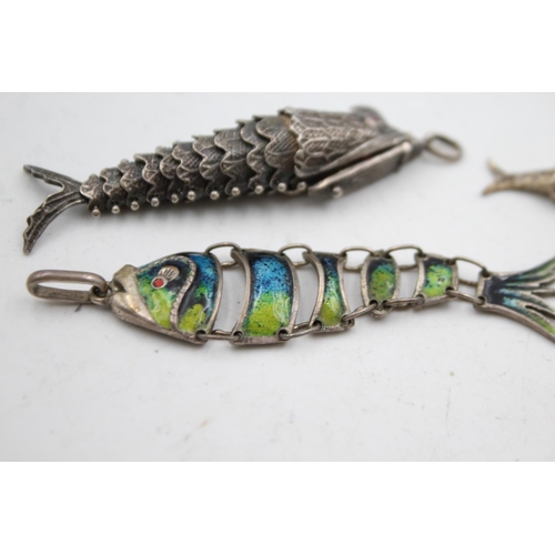 358 - 3 X Vintage Sterling Silver Articulated Fish Pendants (36g)