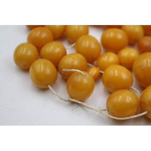 365 - 100g Early Plastic Beads For Re-Stringing (100g)