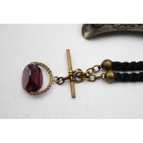 371 - 4 X Antique Jewellery Inc. Hairwork & Spinner Fob (86g)