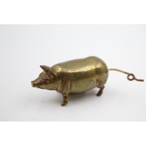 375 - Antique / Vintage HABERDASHERY Novelty Tape Measure Pig Design w/ Rotating Tail