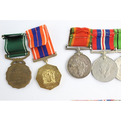 395 - WW2 South African MEDAL Group w/ Ribbon Bar Inc Mounted Group Named