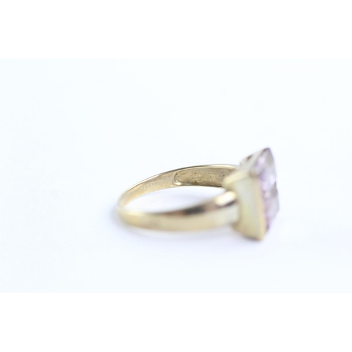 40 - 9ct gold amethyst fronted ring (3g) Size N