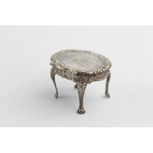 420 - Antique / Vintage .930 SILVER Miniature Doll's House Table (15g)