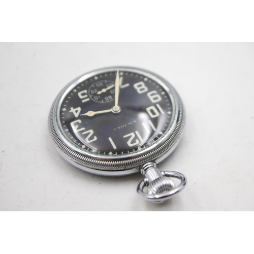 460 - Vintage Gents Waltham Military Issued WWII Era POCKET WATCH Hand-Wind WORKING