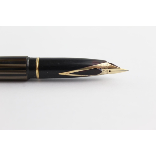 474 - Vintage SHEAFFER Targa Black FOUNTAIN PEN w/14ct Gold Nib WRITING