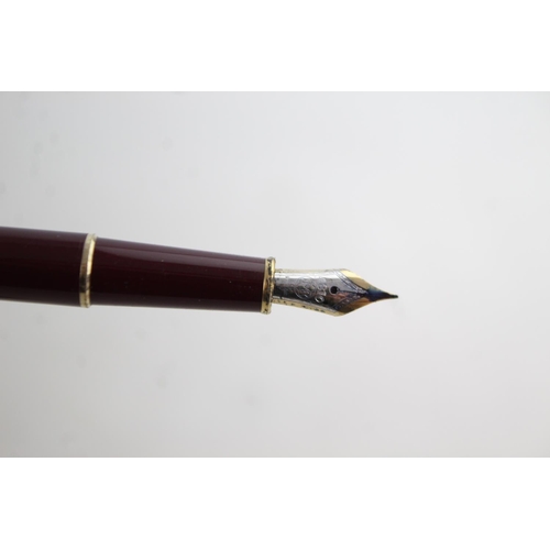 475 - MONTBLANC Meisterstuck Burgundy FOUNTAIN PEN w/ 14ct White Gold Nib WRITING