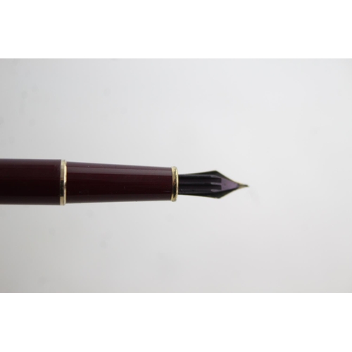 475 - MONTBLANC Meisterstuck Burgundy FOUNTAIN PEN w/ 14ct White Gold Nib WRITING