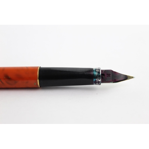 484 - Vintage PARKER 75 Orange Lacquer FOUNTAIN PEN w/ 14ct Gold Nib WRITING