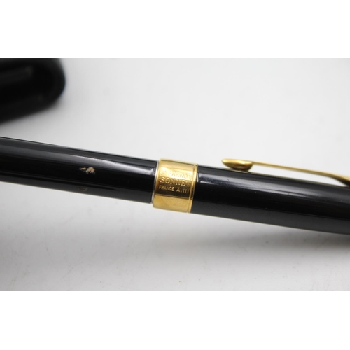 521 - PARKER Sonnet Black Lacquer FOUNTAIN PEN w/ 18ct Gold Nib, Ballpoint, Case Etc